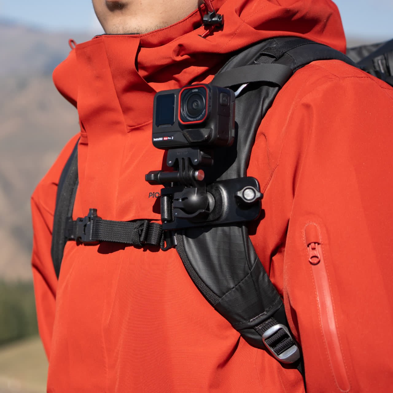 Backpack Clip - Backpack Camera Mount - Insta360 Store - Image 2
