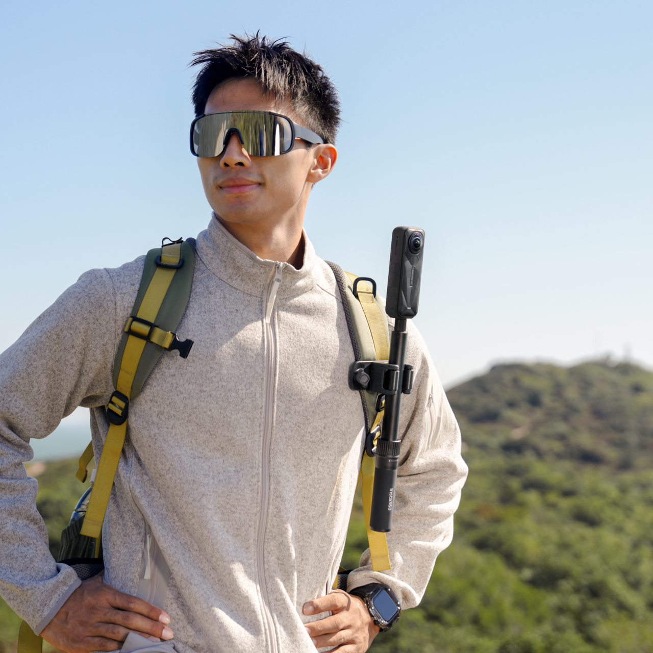 Selfie Stick Holster - Insta360 Store - Image 7