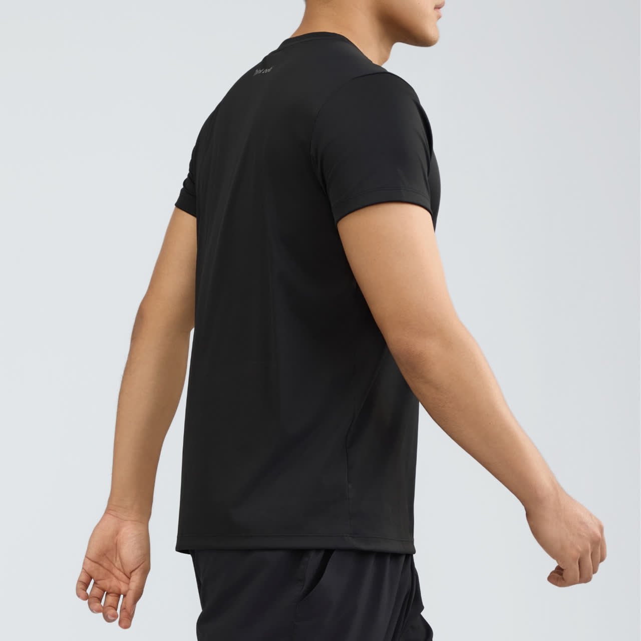 Insta360 Quick-Dry T-Shirt - Insta360 Store - Image 7